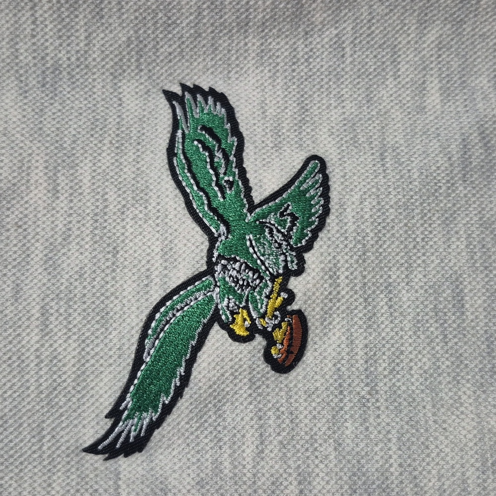 Philadelphia Eagles Light Gray Quarter-zip Shirt - Size Large - Picture 3 of 4